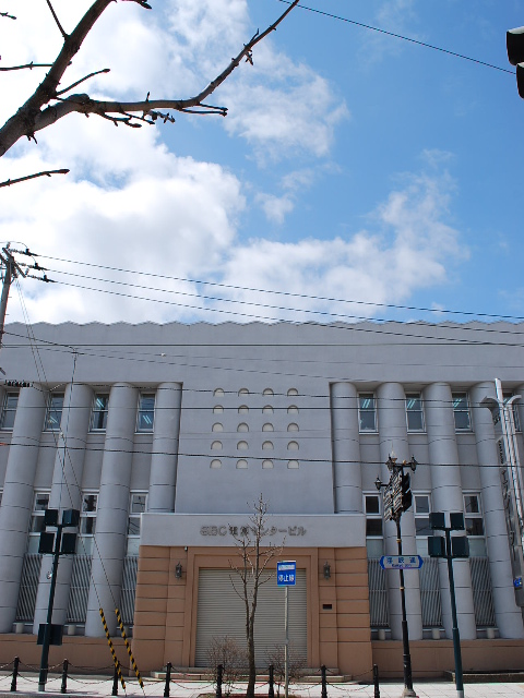 函館の旧銀行建築巡り(函館の建築探訪)_f0142606_1471054.jpg