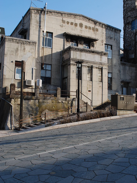 函館の旧銀行建築巡り(函館の建築探訪)_f0142606_17332890.jpg