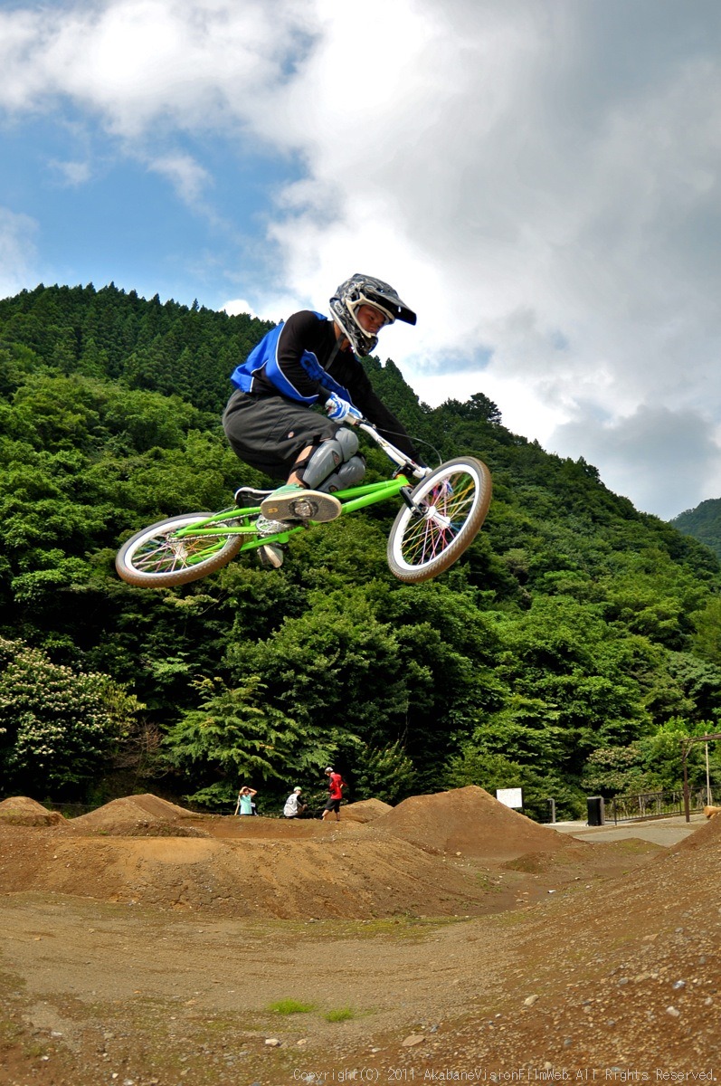 CREDIT camp for kids 2011　VOL3：Day1　BMXライドその１_b0065730_5431883.jpg