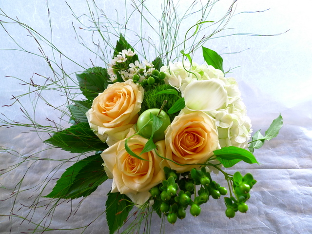 苫小牧のパン屋さんのopenに 札幌 花屋 Mell Flowers 苫小牧のパン屋さんのopenに 札幌 花屋 Mell Flowers