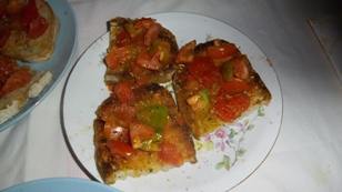 PANE E POMODORO_e0170101_0325782.jpg