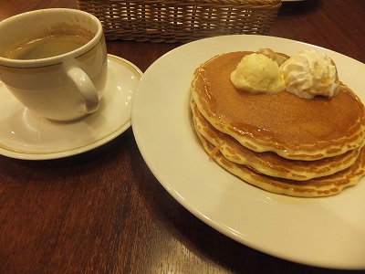 ロイヤルホストのパンケーキ 心と体の癒しのメッセージ ロイヤルホストのパンケーキ 心と体の癒しのメッセージ
