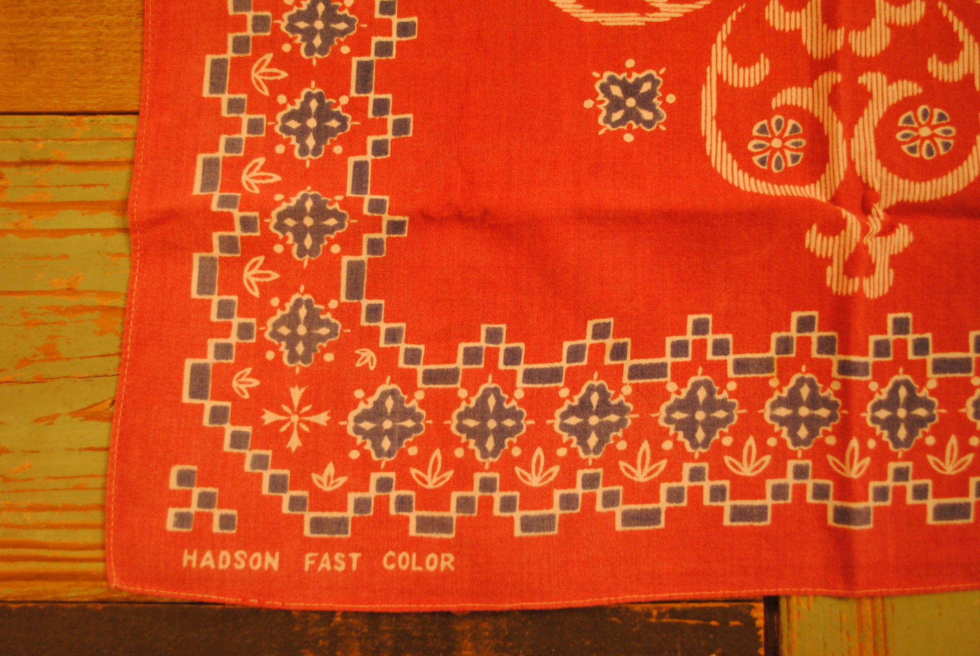 OLD BANDANNA　-HADSON FAST COLOR-_f0233425_21551983.jpg