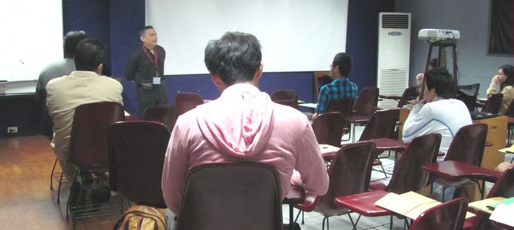 フィリピン大学バギオ校で公開講座　－　映画製作ワークショップ_a0109542_2351368.jpg