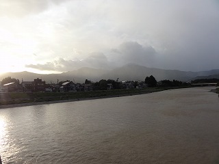 台風の影響でしょうか_a0084753_8123554.jpg
