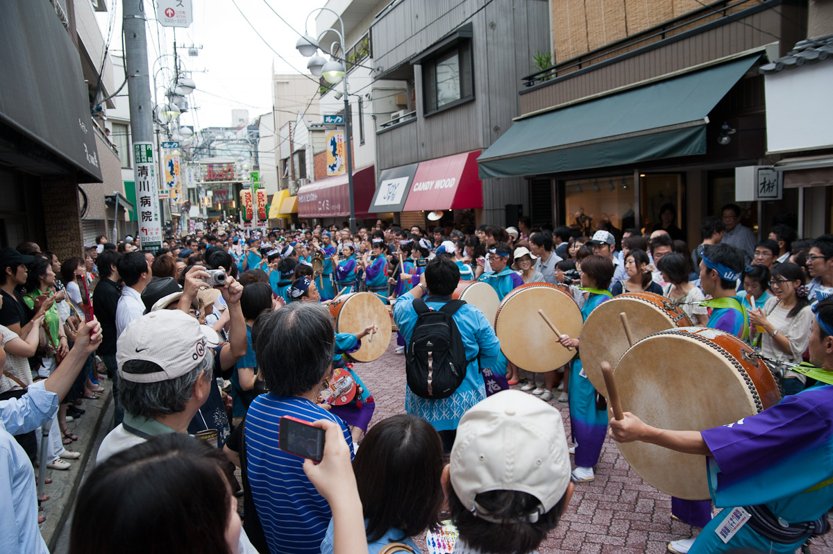 高円寺阿波おどり_f0085878_1231405.jpg