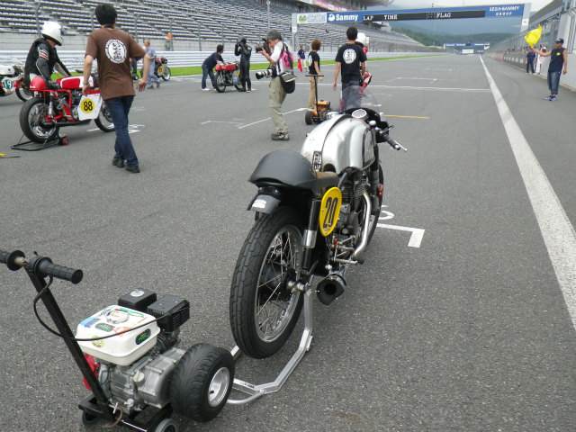 2011 08 28 LOC - レース直前_f0200399_15481346.jpg