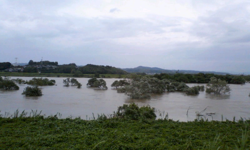 台風12号_b0025633_20433977.jpg