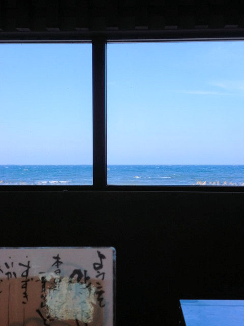 波津海岸の「鮨屋台」★_e0172939_0554211.jpg