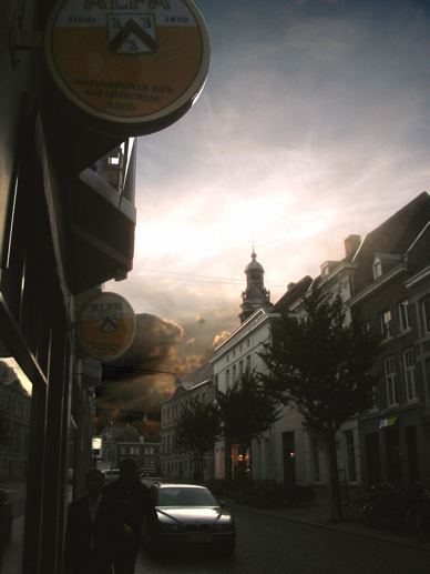 空＆旧市庁舎 Sky & Stadhuis_d0047851_9295913.jpg