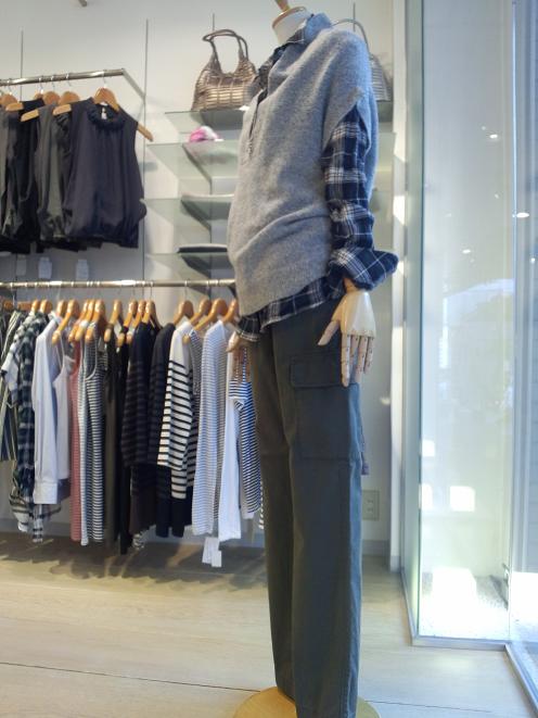 2011 A/w  display  no.22_c0220065_2220719.jpg