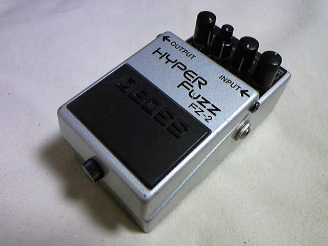 BOSS“FZ-2 Hyper Fuzz” : 【○八】マルハチBlog