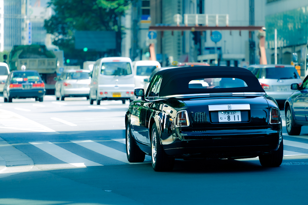 ROLLS-ROYCE PHANTOM DROPHEAD COUPE_b0213320_16543485.jpg