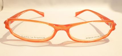 alain mikliのかわいいフレームです! by 塩山店_f0076925_11273353.jpg