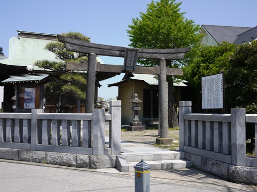 f0232136_1365576.jpg