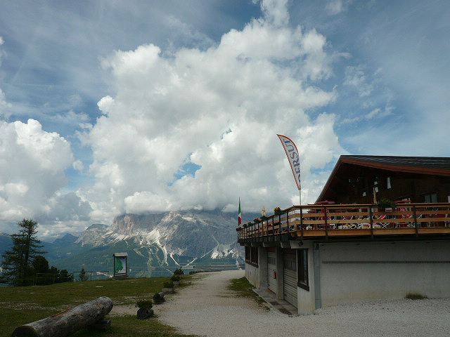 a0199341_236477.jpg