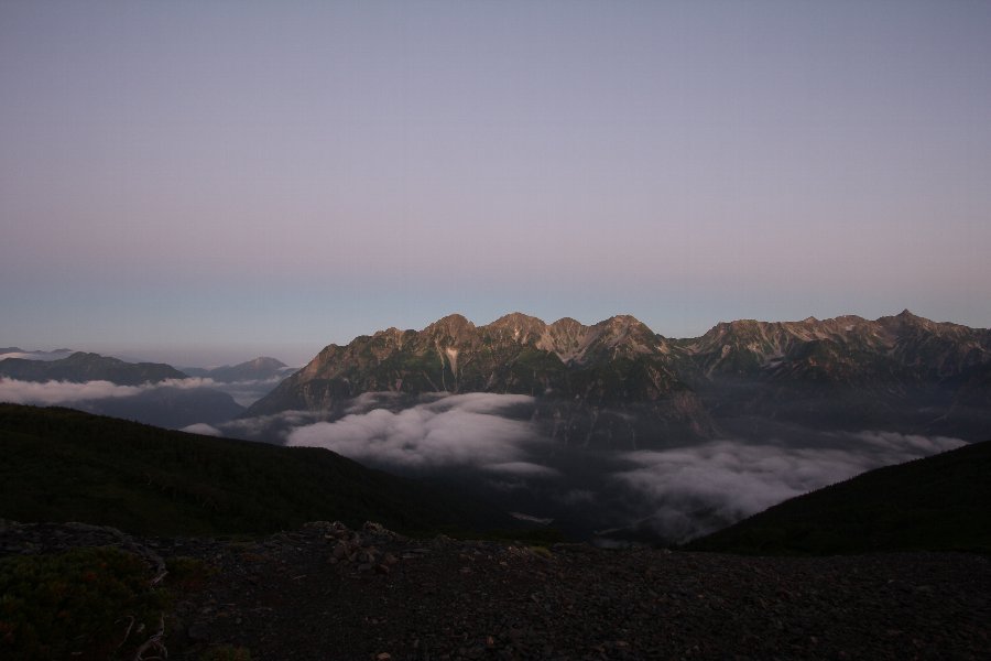 蝶ヶ岳の夜明け_b0084270_225345.jpg