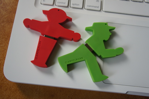 AMPELMANN USBスティック_c0180686_15115833.jpg