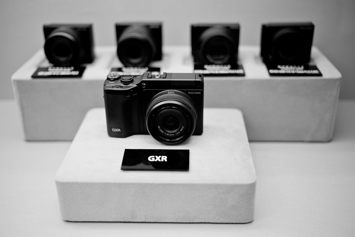 GXR MOUNT A12とNEX-5NとM.ZUIKO DIGITAL 45mm F1.8 _b0213320_05885.jpg