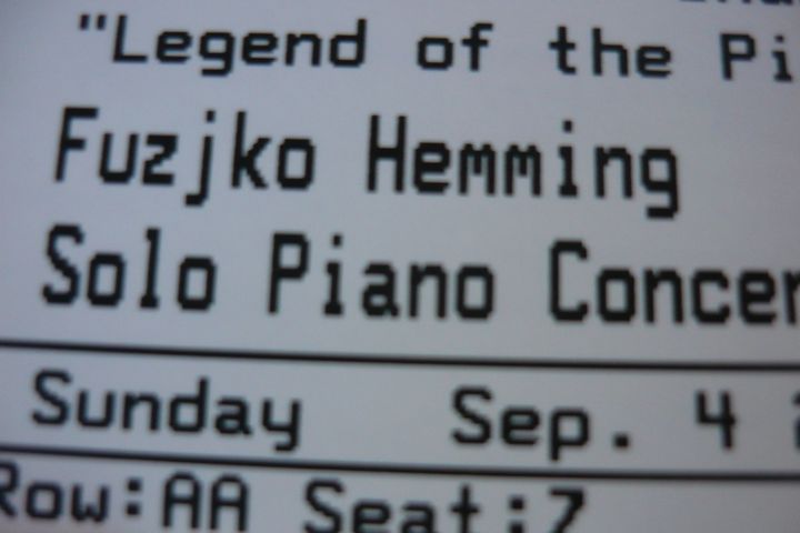 9月４日　　感動の抜け殻体験。＠FUZJKO HEMMING PIANO SOLO CONCERT TOUR2011_b0202185_16324486.jpg