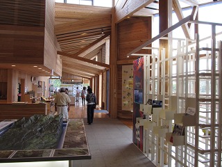 e0202031_23449.jpg