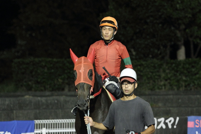 2011年9月10日（土） 高知競馬 10R 土佐清水さば特別 B-1選抜馬_a0077663_22594719.jpg