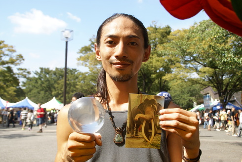 昨日10日(土)・今日11日(日)スリランカフェスティバル@代々木公園/フリーマガジン紬3周年パーティー_f0006713_5432615.jpg