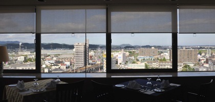 北陸道をひた走り帰ってきた翌日はというと....いつもの如くイイ調子_b0194185_22553846.jpg