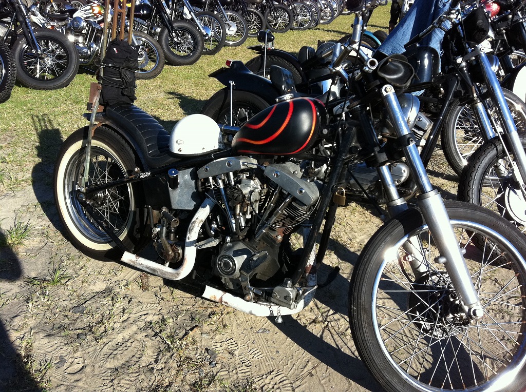 かっこええバイク達(Hi Blue RUN)_a0165898_23252792.jpg