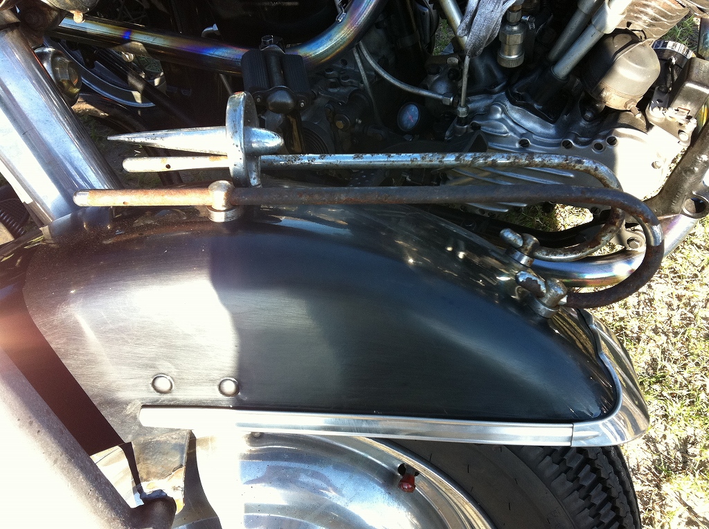 かっこええバイク達(Hi Blue RUN)_a0165898_23405363.jpg