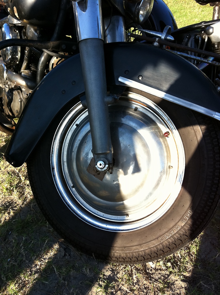 かっこええバイク達(Hi Blue RUN)_a0165898_23412721.jpg