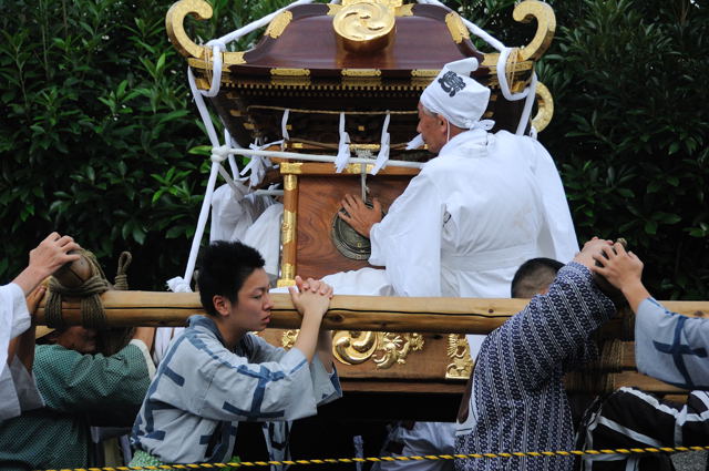 熊野神社の秋祭り_c0047919_11562948.jpg