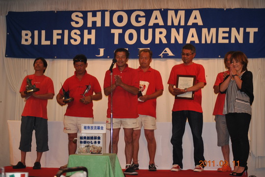 塩釜カジキ釣り大会　コンテッサさん情報 【カジキ・マグロトローリング】_f0009039_10523626.jpg