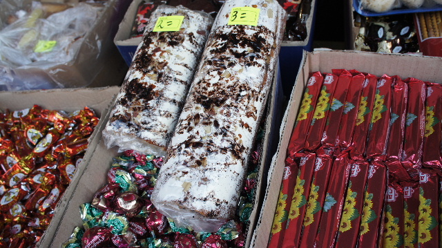 グルジア (10) 長寿の国グルジアのバザール その2_c0011649_1243449.jpg