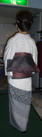 加藤ますえさん・長月コンサートの着物姿。_f0181251_157392.jpg