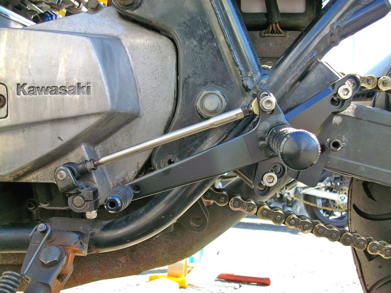 Z1000J バックステップ製作がやっと完成♪ : バイクパーツ買取