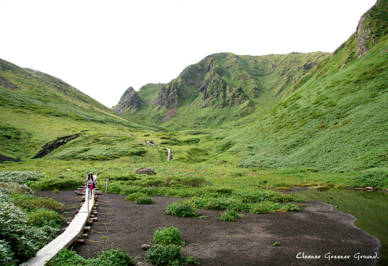 Congratulations to the marriage 5th anniversary in \"Akita Komagatake\"_d0112801_10532528.jpg