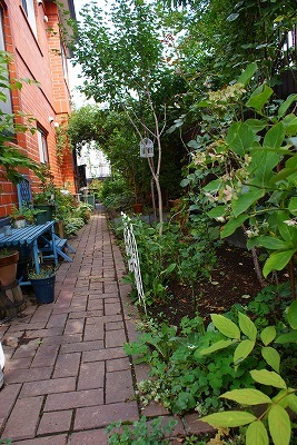 f0170524_16435015.jpg