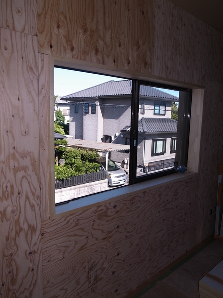 窓枠 内装壁下地 構造用合板 秋山建築 Ak Style Design Of Architecture 窓枠 内装壁下地 構造用合板 秋山建築 Ak Style Design Of Architecture