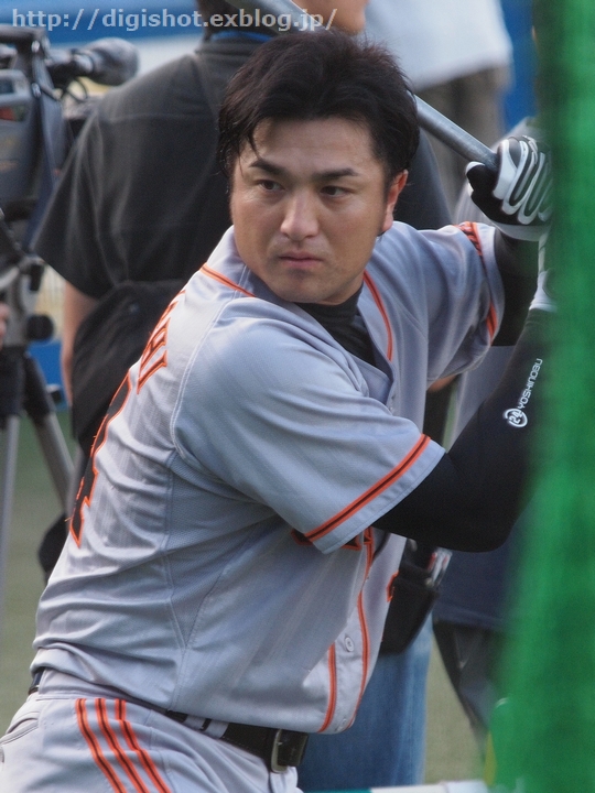 高橋由伸・阿部・長野選手他フォト@神宮9/3_e0222575_1333355.jpg