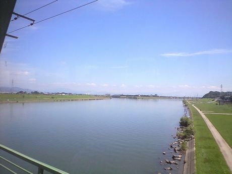 b0005281_1728946.jpg