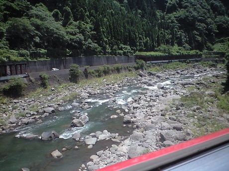 b0005281_17374580.jpg