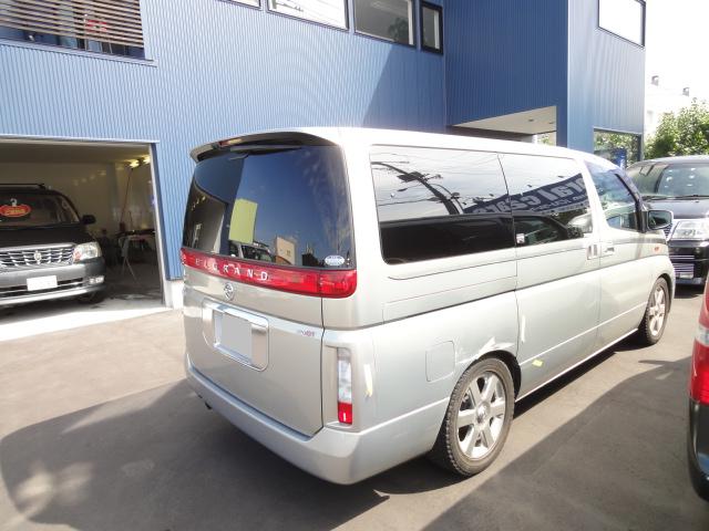 ☆セレナV-G後期型☆仕入れております!!(伏古店)_c0161601_2182870.jpg