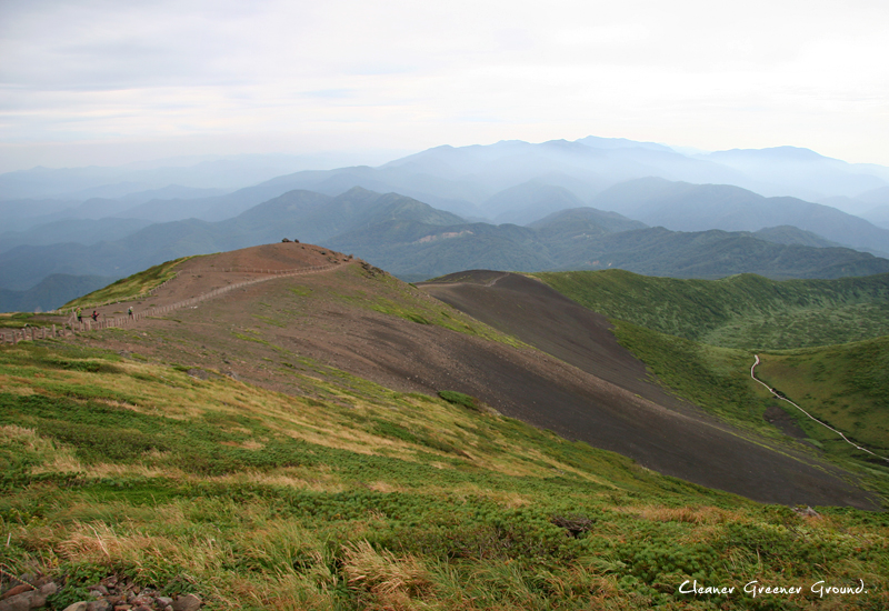 Congratulations to the marriage 5th anniversary in \"Akita Komagatake\"_d0112801_21505011.jpg