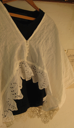 c0128402_10173861.gif