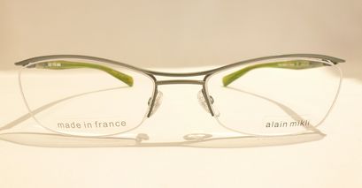 alain mikli のカラフルなフレームです! by 塩山店_f0076925_15562284.jpg
