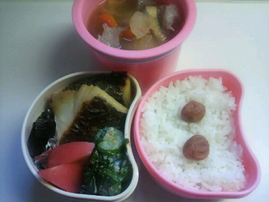 鯛の味噌漬けお弁当_c0077741_0584746.jpg