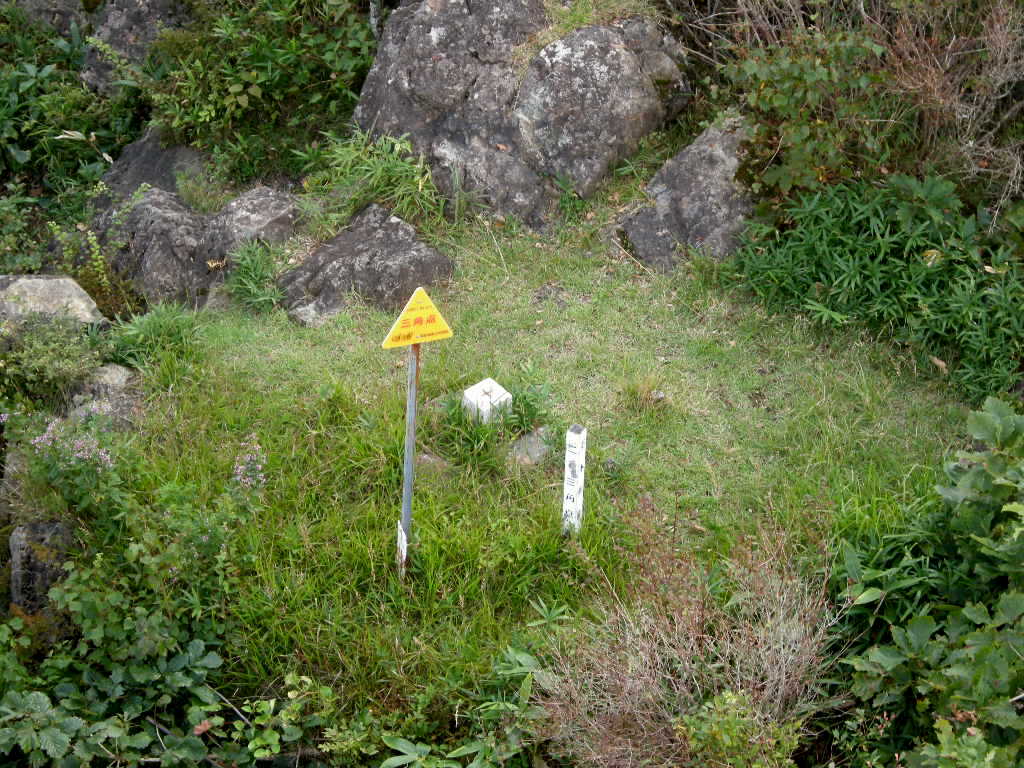 岡山　雄山～雌山と手抜きの大佐山_b0185573_20325693.jpg