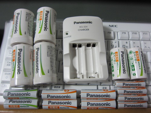 Panasonic EVOLTA 充電式ニッケル水素電池_b0200291_2065187.jpg
