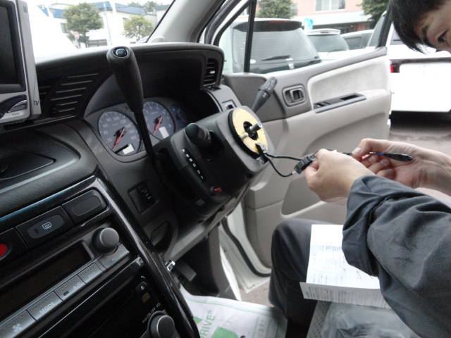 ☆不動の人気車種ステップW・入庫しております!!☆(伏古店)_c0161601_2373910.jpg